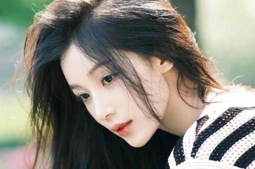 炸裂!4月娱乐圈连爆5个大瓜德云社地震、AI抢饭碗、顶流婚变 炸裂!4月娱乐圈连爆5个大瓜德云社地震、AI抢饭碗、顶流婚变