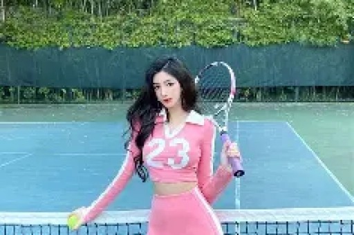 娱乐圈大瓜连环炸：黑眼圈男星疑隐瞒二胎冷巴豪车代言照常走花路