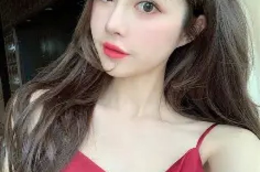 网红黄一鸣账号被封：从自曝未婚生女到遛狗冲突网红生涯大翻车