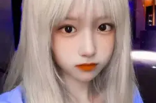 斗鱼女主播忘关摄像头私密画面流出！虚假人设彻底翻车