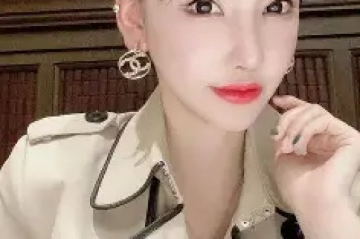 一天曝5大瓜！被抓进去、深夜泡酒吧、全身整容赵丽颖最意外